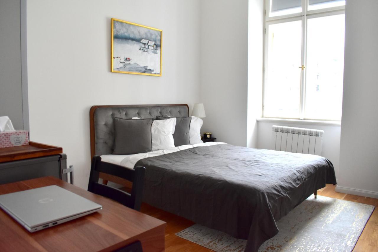 Lovely Apartment In Center Praha Eksteriør bilde